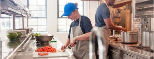 Tork uvádí na trh novou odbornou službu pro restaurace. Ukazuje, jak lepší hygiena vede k lepšímu zážitku hostů i personálu